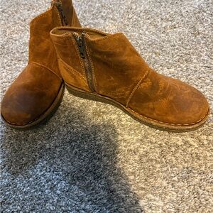 Born Tan Leather Ankle Boots